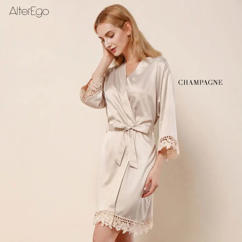 Customized Summer Lace Sleepwear Bride&Bridemaid Wedding Robe Personalized Gown Champagne Kimono Silk Bathrobe Satin Night Dress
