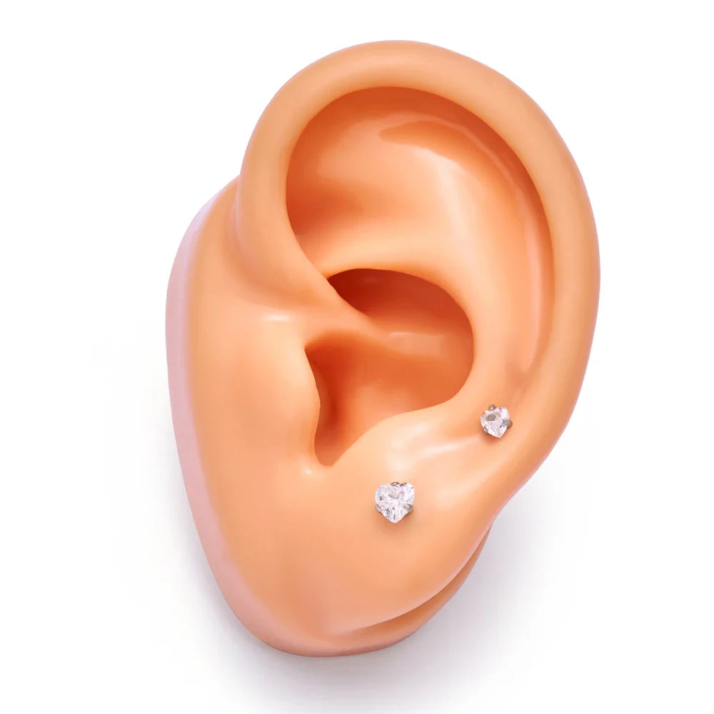 1/10PCS ASTM F136 Titanium 16G Heart CZ Threaded Labret 3mm/4mm CZ Cartilage Tragus Helix Nose Stud Piercing Jewelry
