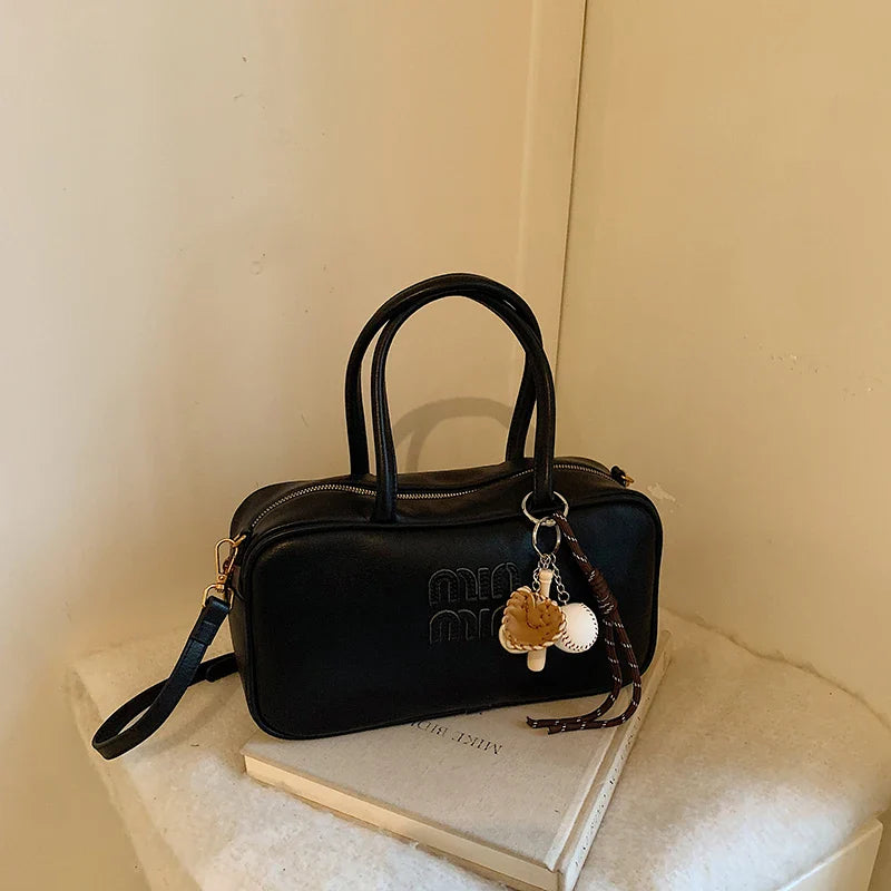 2025 new high-end luxury designer Boston handbag female niche retro fashion all-match pillow bag shoulder messenger bag trend