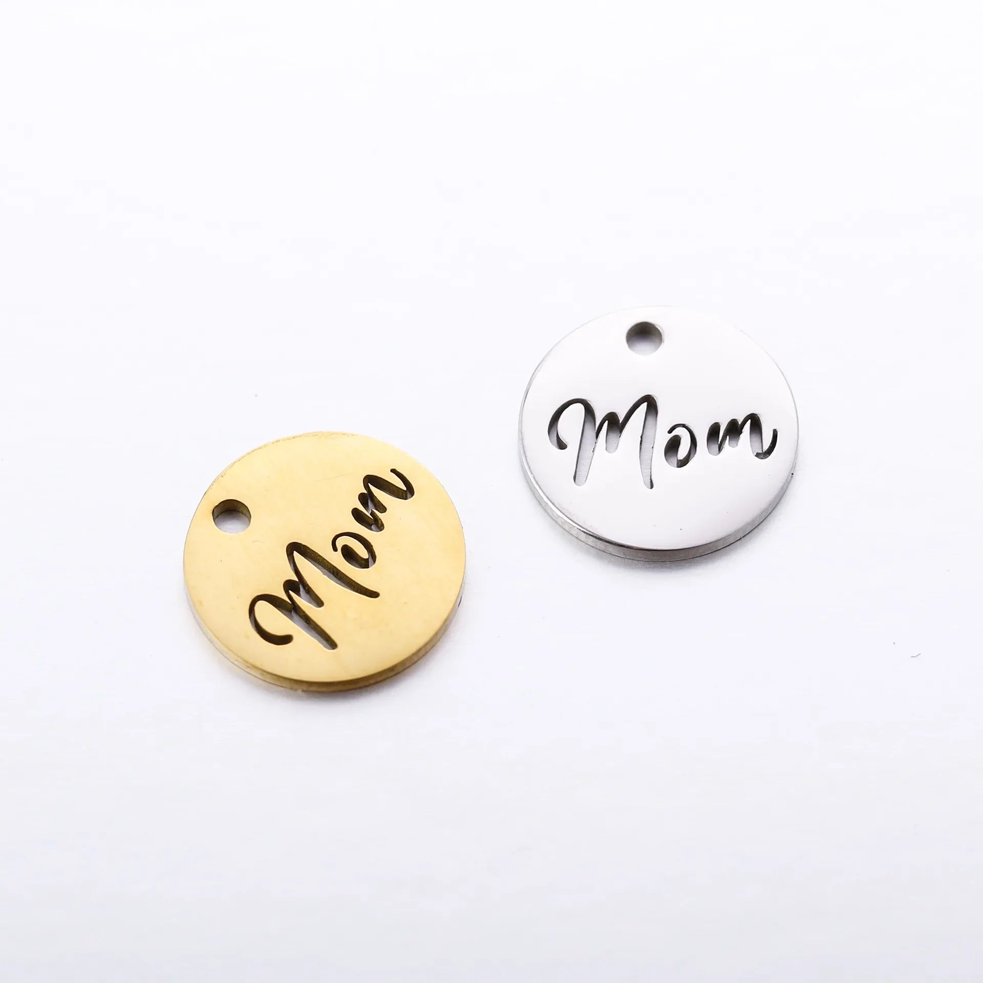 5pcs/Lot Making Mother's Day Unique Gift Pendants Stainless Steel Hollow Mom Letter Charms For Necklace Bracelet Accessories DIY