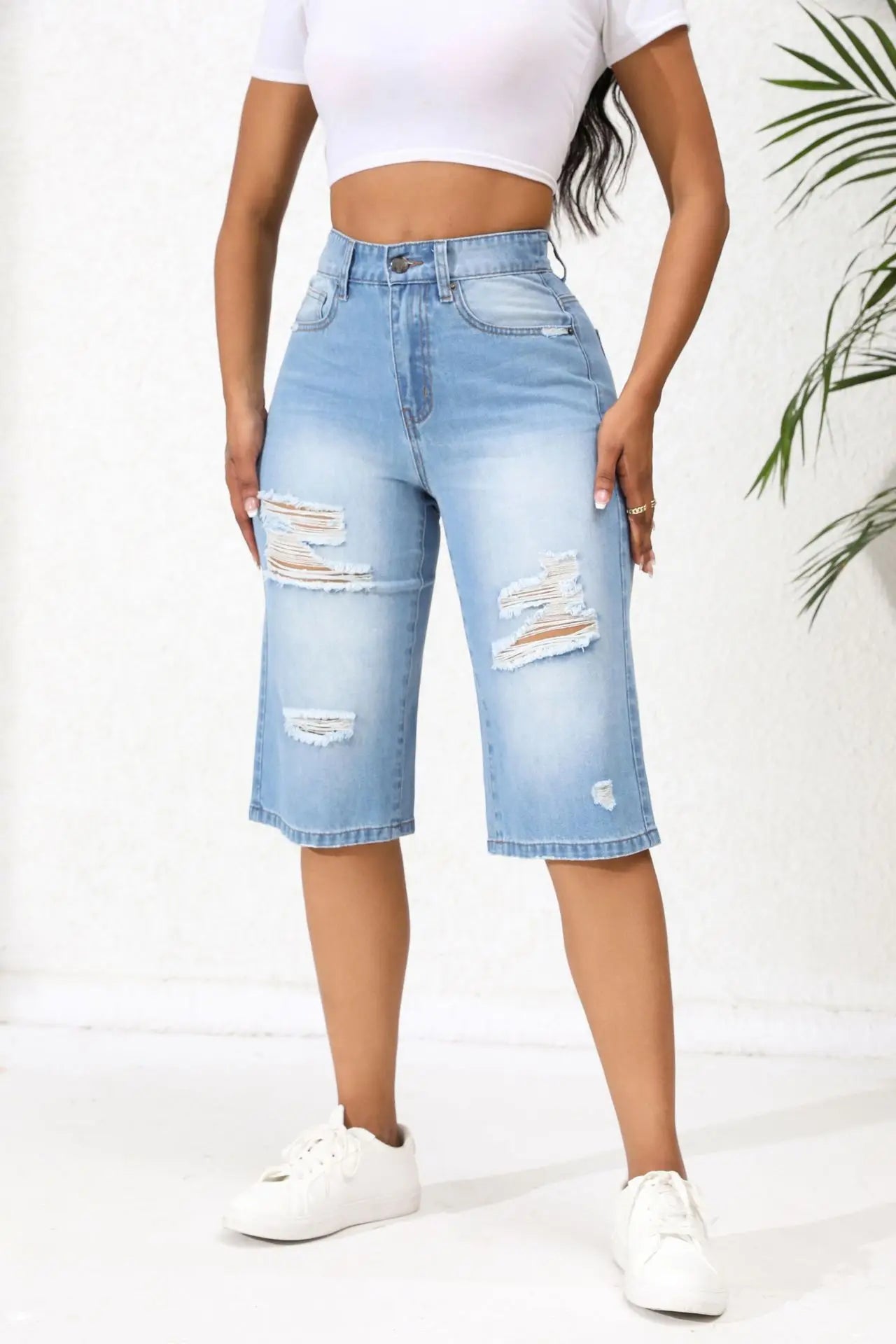2025 Summer New Calf-Length Jeans For Women Fashion Ripped Slim Fit Butt Lift Denim Straight Legs Casual Clothing