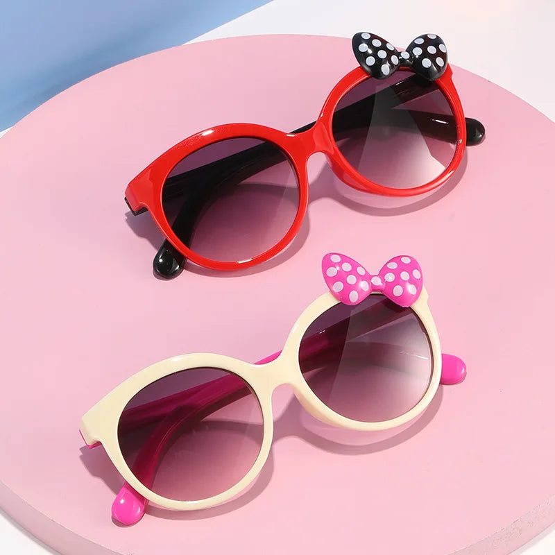 Disney Minnie Mouse Girls Sunglasses Figure Anime Kawaii UV Protection Summer Sunglasses Cute Funny Glasses Toys Birthday Gift