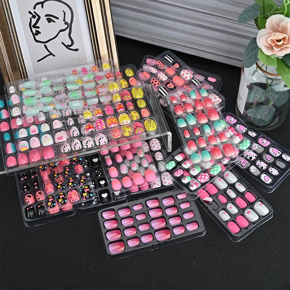 24Pcs Children Cartoon Nail Tips Colorful Cute Rabbit Pink Stars 6-14 Years old Girl Fake Nail With Jelly Glue Kids False Nail