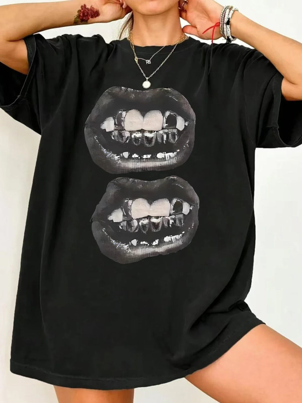 Chic Black & White Lips Graphic Tee for Women Casual Summer Short Sleeve T Shirt Stretchy Polyester Blend Machine Washable
