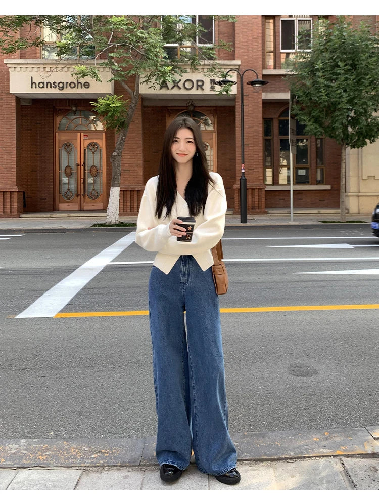 AOSSVIAO Knitted Casual Cardigan 2025 Autumn Winter Elegance Solid Color V-neck Sweater Unique and Niche Slim Fit Tops