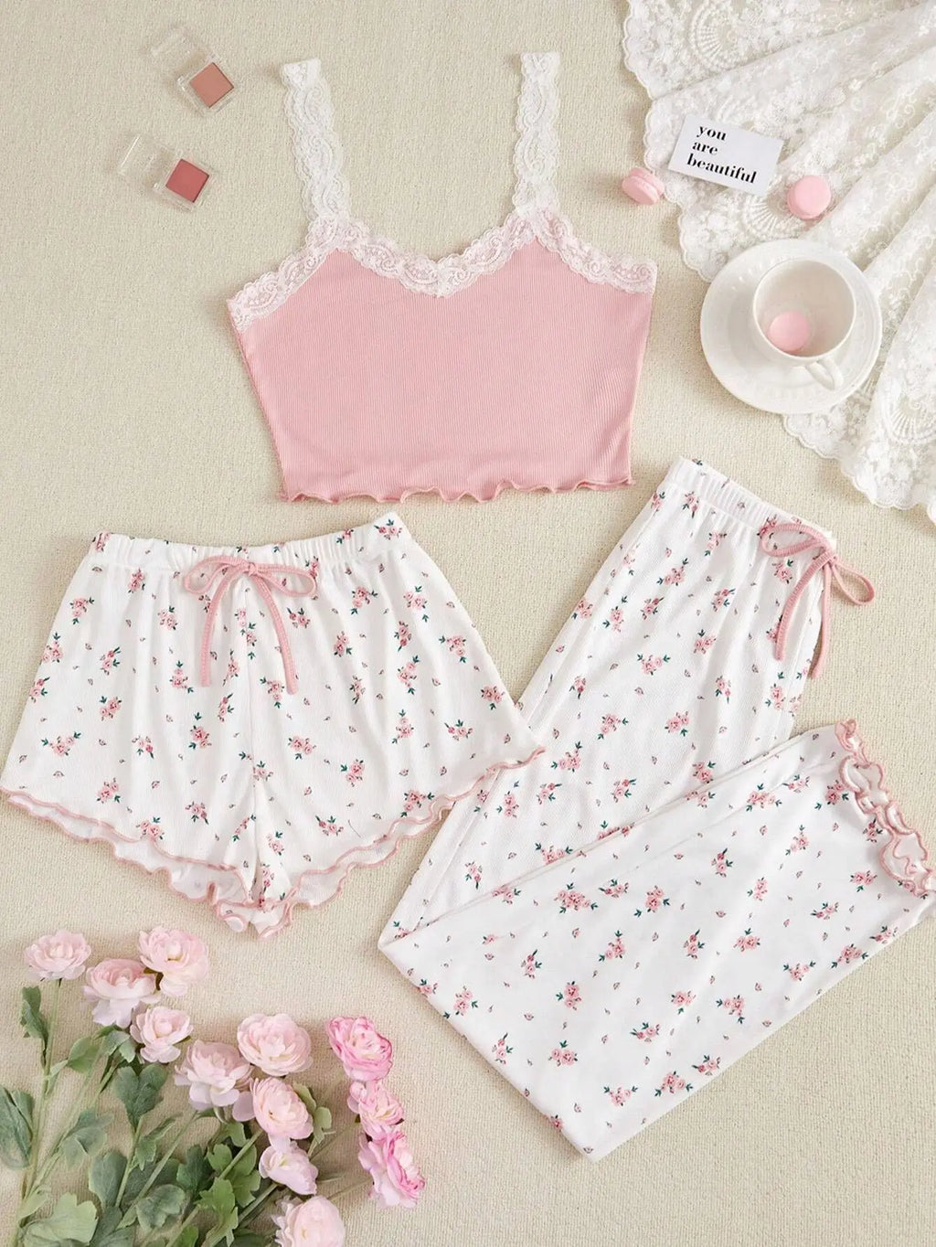 3pcs Women's Pajamas Heart-shaped Printed Vest Shorts And Pants Paired With Ribbed Fabric For Home Casual Women's Sleepwear Set