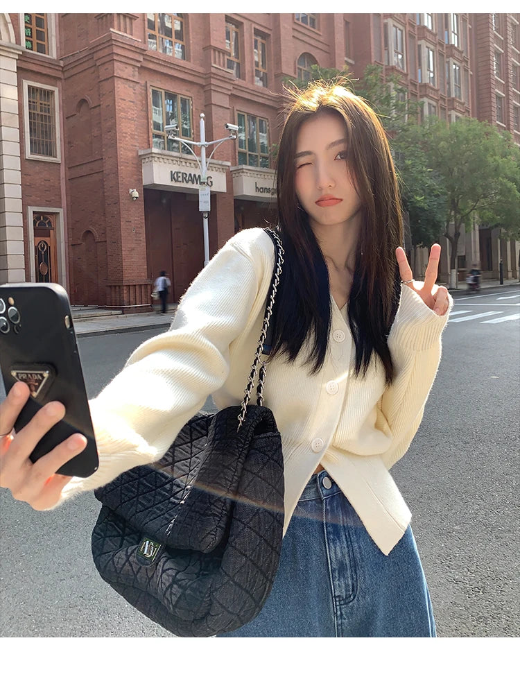 AOSSVIAO Knitted Casual Cardigan 2025 Autumn Winter Elegance Solid Color V-neck Sweater Unique and Niche Slim Fit Tops