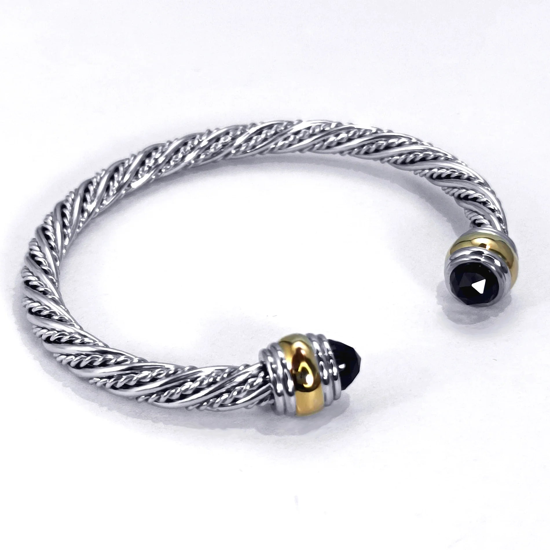 1PC Cable Bracelet for Women Gemstone Open Cuff Bracelet Bangle Bracelet Pearl Bracelet for Girls Best Gift for Women Friend