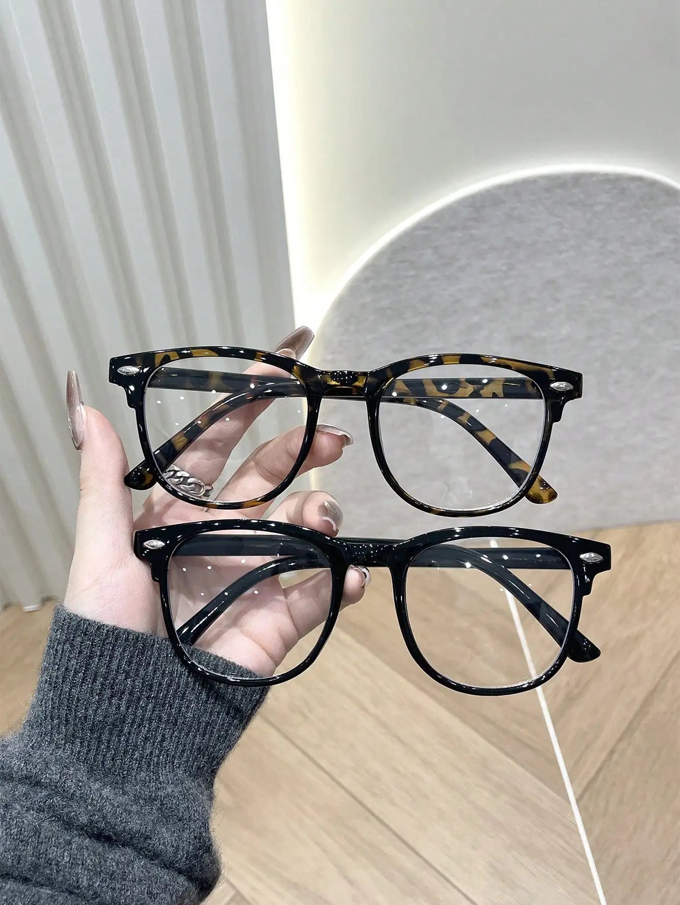 1PC/2PCS Fashion Pentos Plastic Frame Anti-Blue Light Clear Glasses For Daily Office Reading Life Eye Protection Accessories.