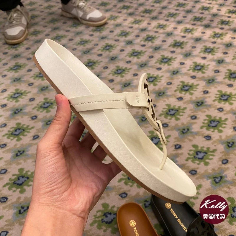 2025 Summer New Women's Casual Flat Slippers Non Slip Beach Thick Bottom Clamping Flip Flops