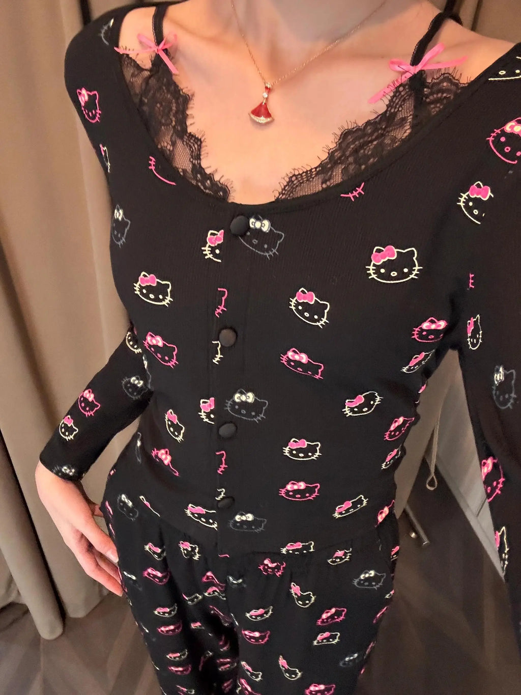 2Pcs/Set Girl's Cotton Pajama Built-in Bra Outdoor Wear Spring Autumn Hello Kitty Collection Home Clothing Sanrio Loungewear