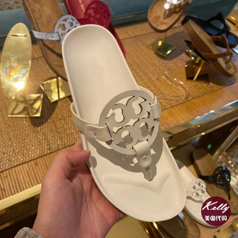 2025 Summer New Women's Casual Flat Slippers Non Slip Beach Thick Bottom Clamping Flip Flops