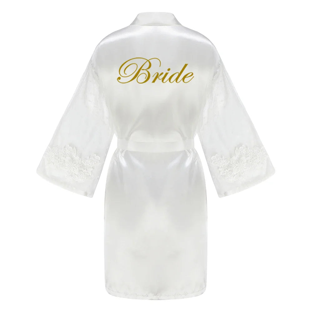 Green Bridesmaid Wedding Party Team Bride Robe With Gold Letters Lace Mesh Sleeve Kimono Satin Pajamas Mother Bathrobe