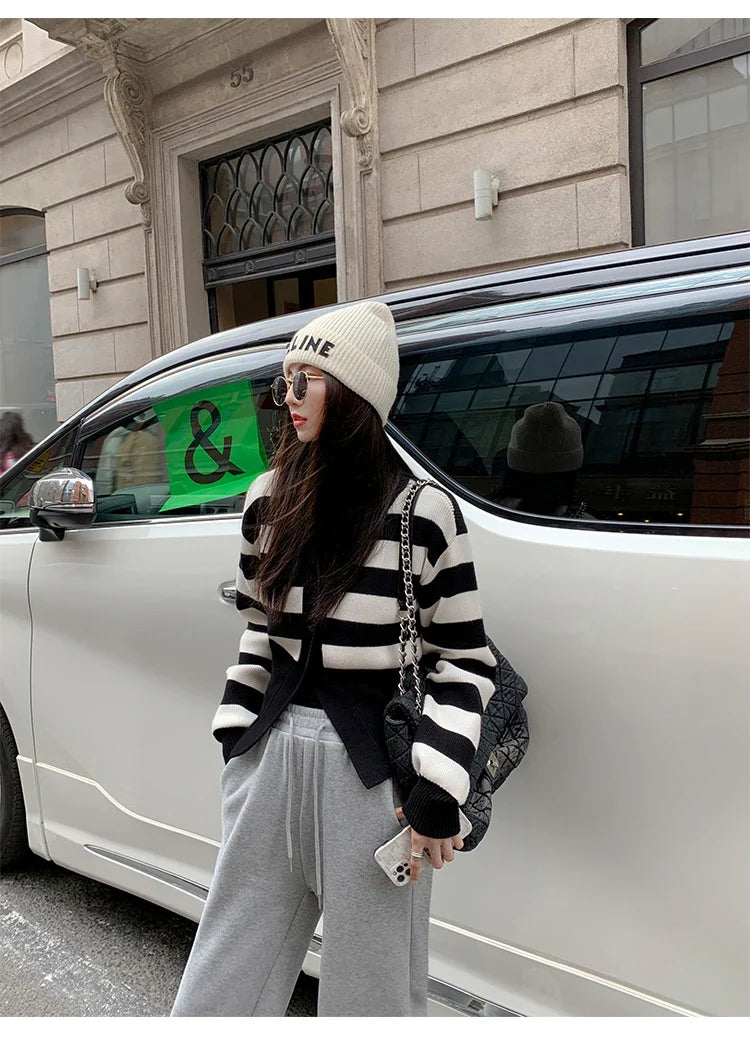 AOSSVIAO Knitted Casual Cardigan 2025 Autumn Winter Elegance Solid Color V-neck Sweater Unique and Niche Slim Fit Tops