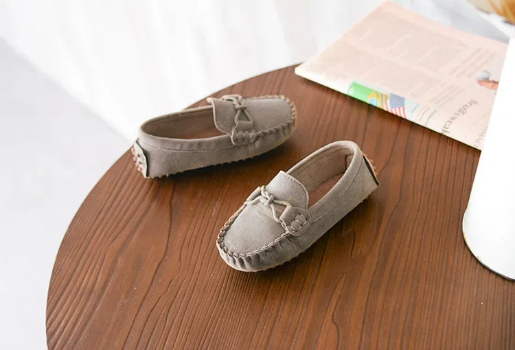 Children Loafers Shoes Boys Flat Sneakers Baby Kids Casual Shoes Toddler Girls Breathable Slip-on Shoes Soft Bottom Solid Color