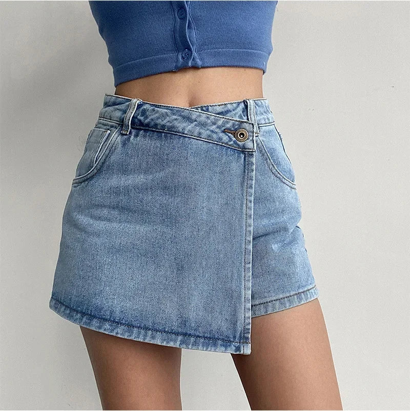 Elegant Slimming High-waisted A- line Denim Shorts Women's Summer New 2023 Light Color Two-piece Illusion Design Slim Fit