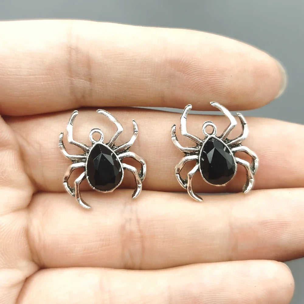 10pcs Blood Red Spider Pendant Gothic Tarantula Pendant, Wiccan, Witchy, Creepy Cute, Halloween,Handcrafted Jewelry Accessories