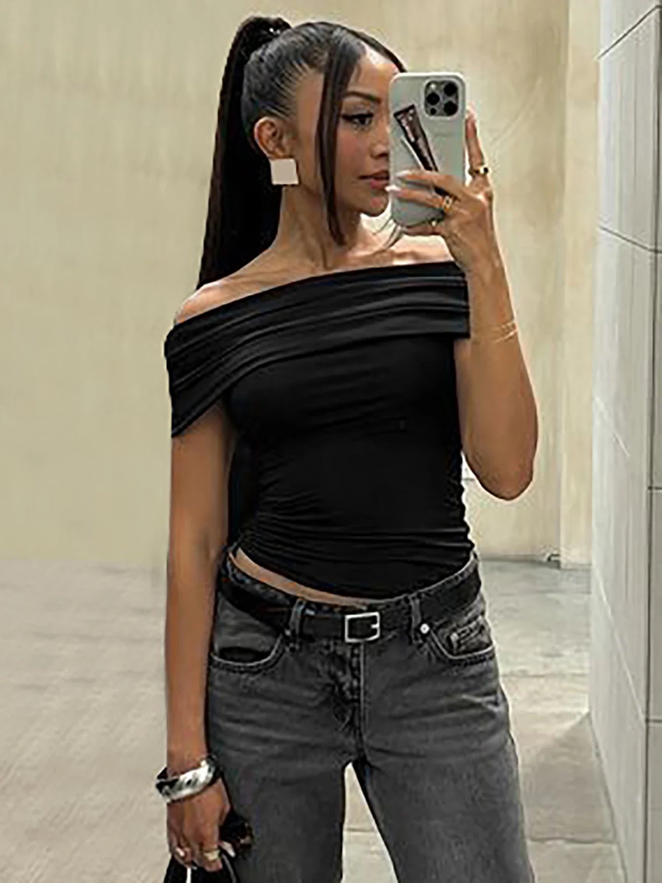 Dulzura Sleeveless Off Shoulder Ruched Bodycon Crop Top Solid Sexy Elegant T-Shirt Party Club Streetwear Spring Summer Top