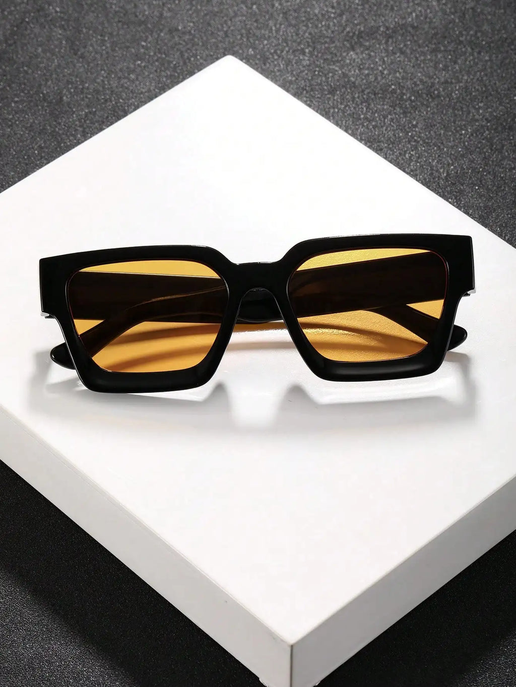 1/2 PC S Classic Fashion Square Plastic Frame Women Sunglasses For Men Daily Life Shades Eyewear Accessories.