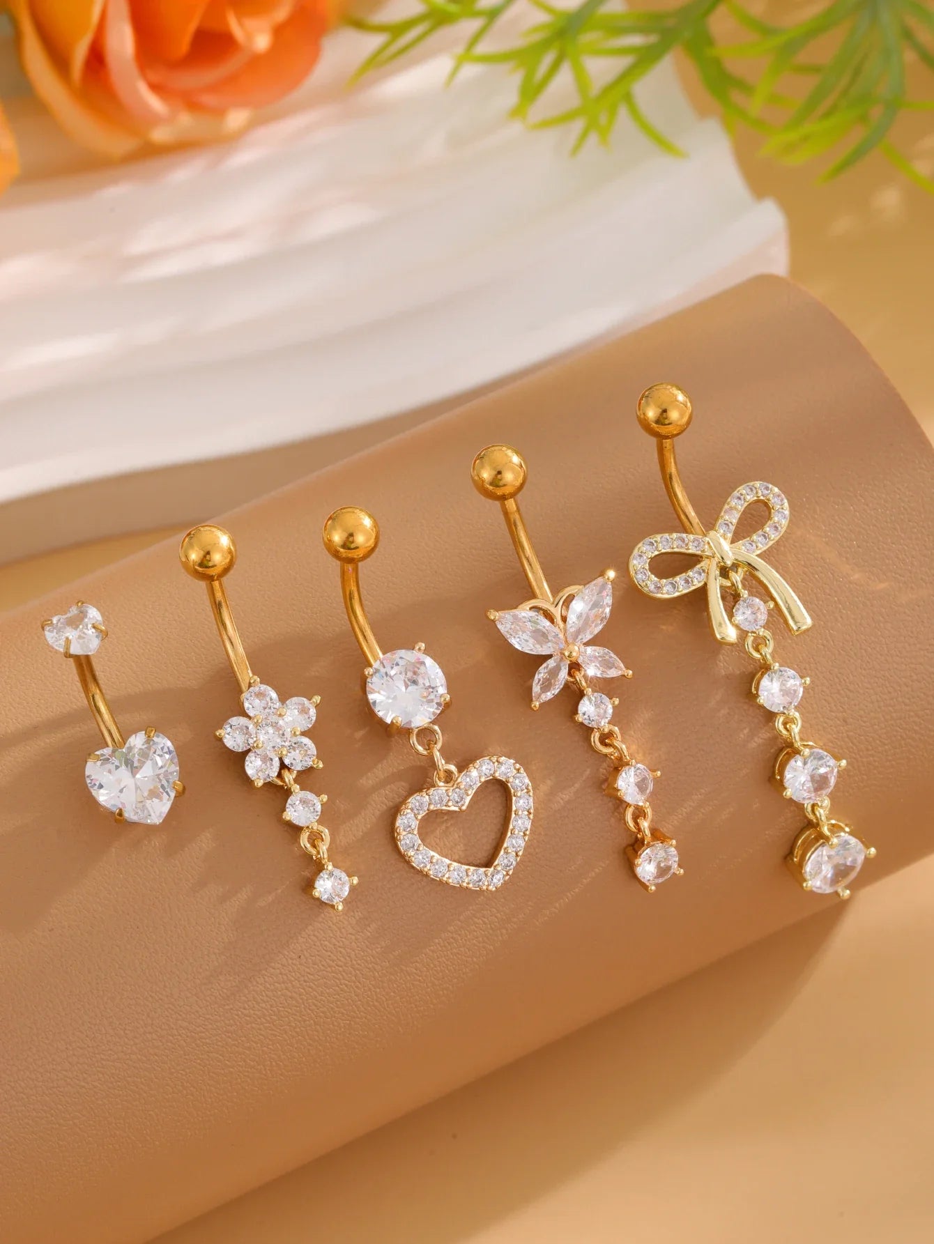 14G Gold Color Series Butterfly Dangled Belly Piercing Sets 5PCS/Lot Heart Flower Curved Navel Navel Ring Belly Button Rings