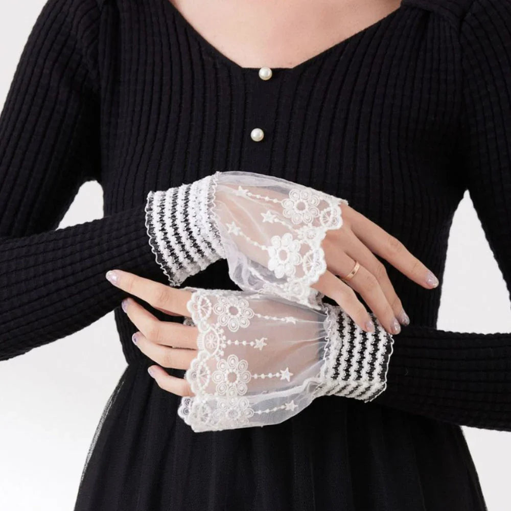1Pair Detachable Cuffs Lace Flower Mesh Fake Flared Sleeves Double Layer Pleated Ruched False Cuffs Sweater Blouse Wrist Warmers