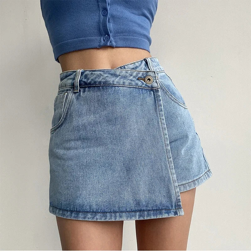 Elegant Slimming High-waisted A- line Denim Shorts Women's Summer New 2023 Light Color Two-piece Illusion Design Slim Fit