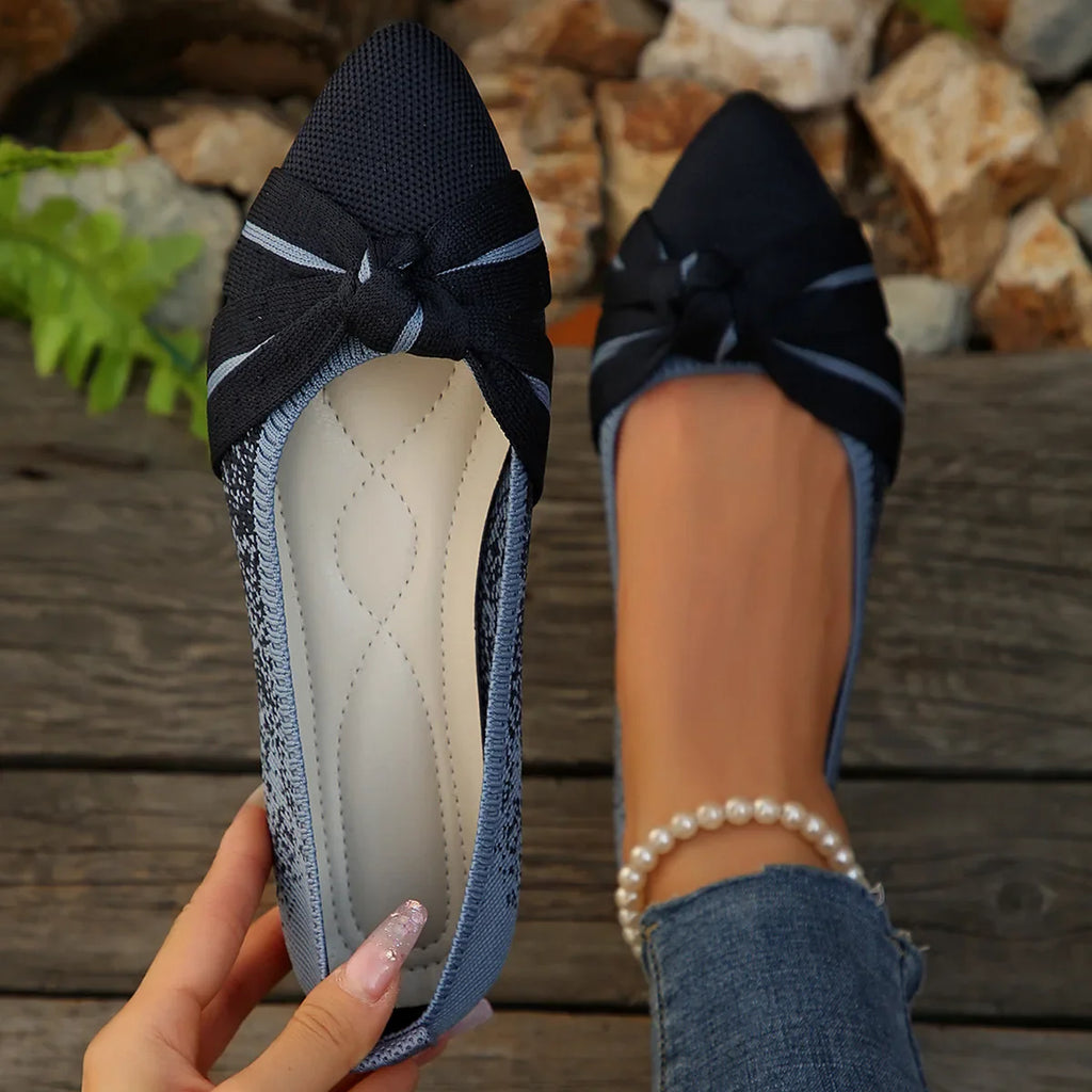 2025 Spring Autumn Pointed Bow Flat Shoes Women's Fashion Lightweight Comfortable Casual Shoes  Large Size Women Loafers
