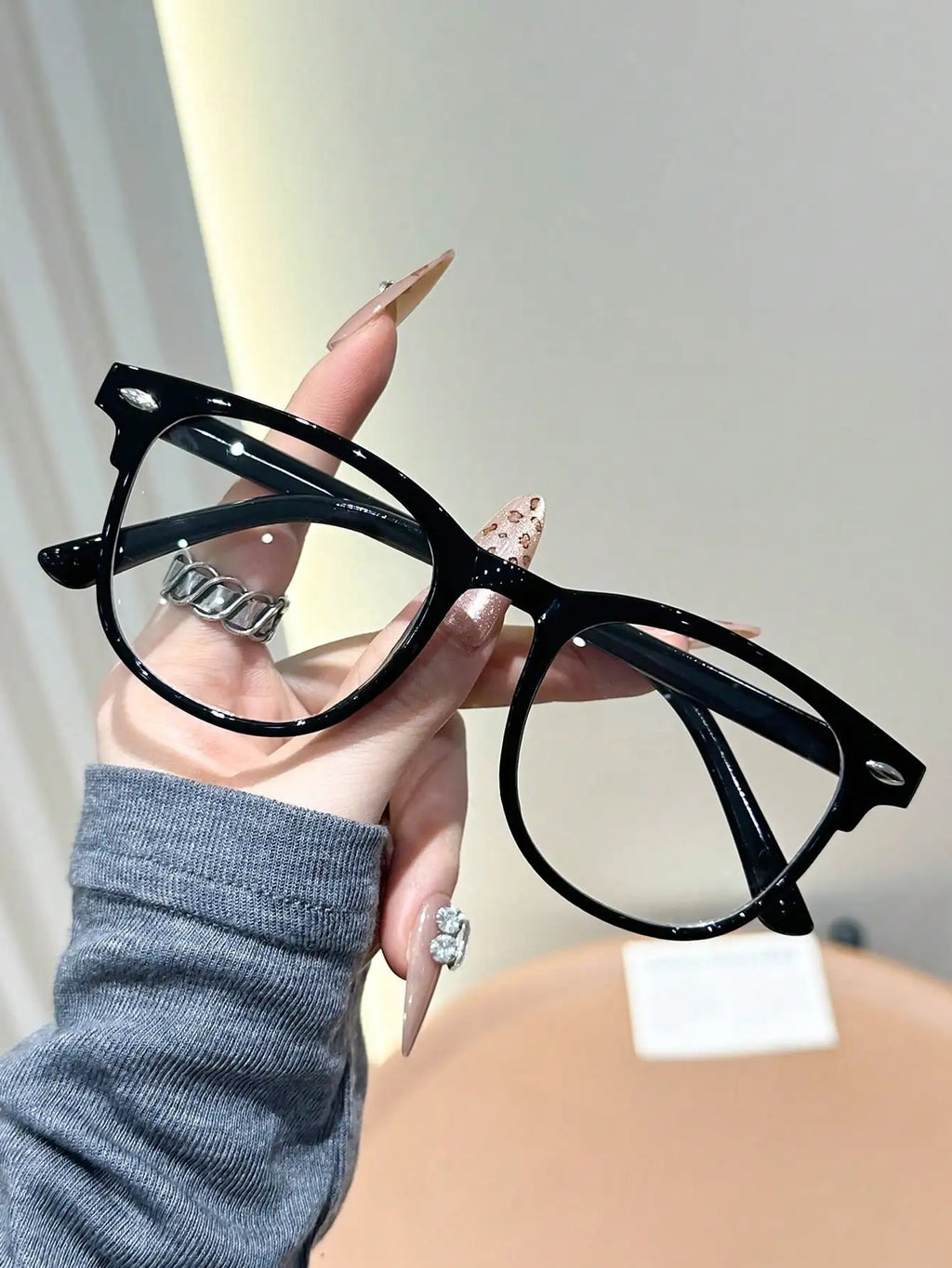 1PC/2PCS Fashion Pentos Plastic Frame Anti-Blue Light Clear Glasses For Daily Office Reading Life Eye Protection Accessories.