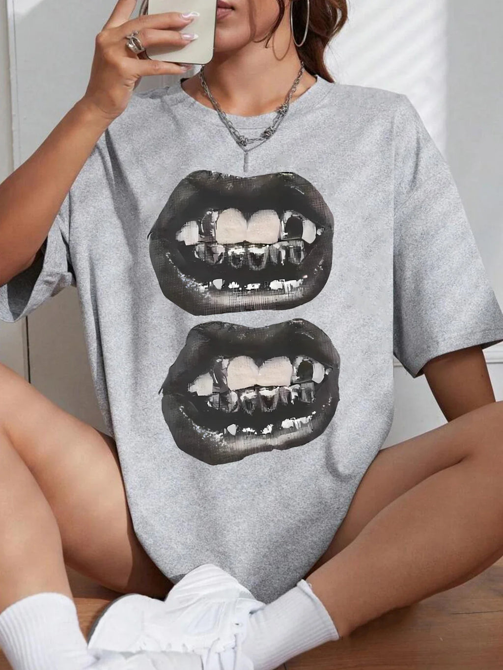 Chic Black & White Lips Graphic Tee for Women Casual Summer Short Sleeve T Shirt Stretchy Polyester Blend Machine Washable