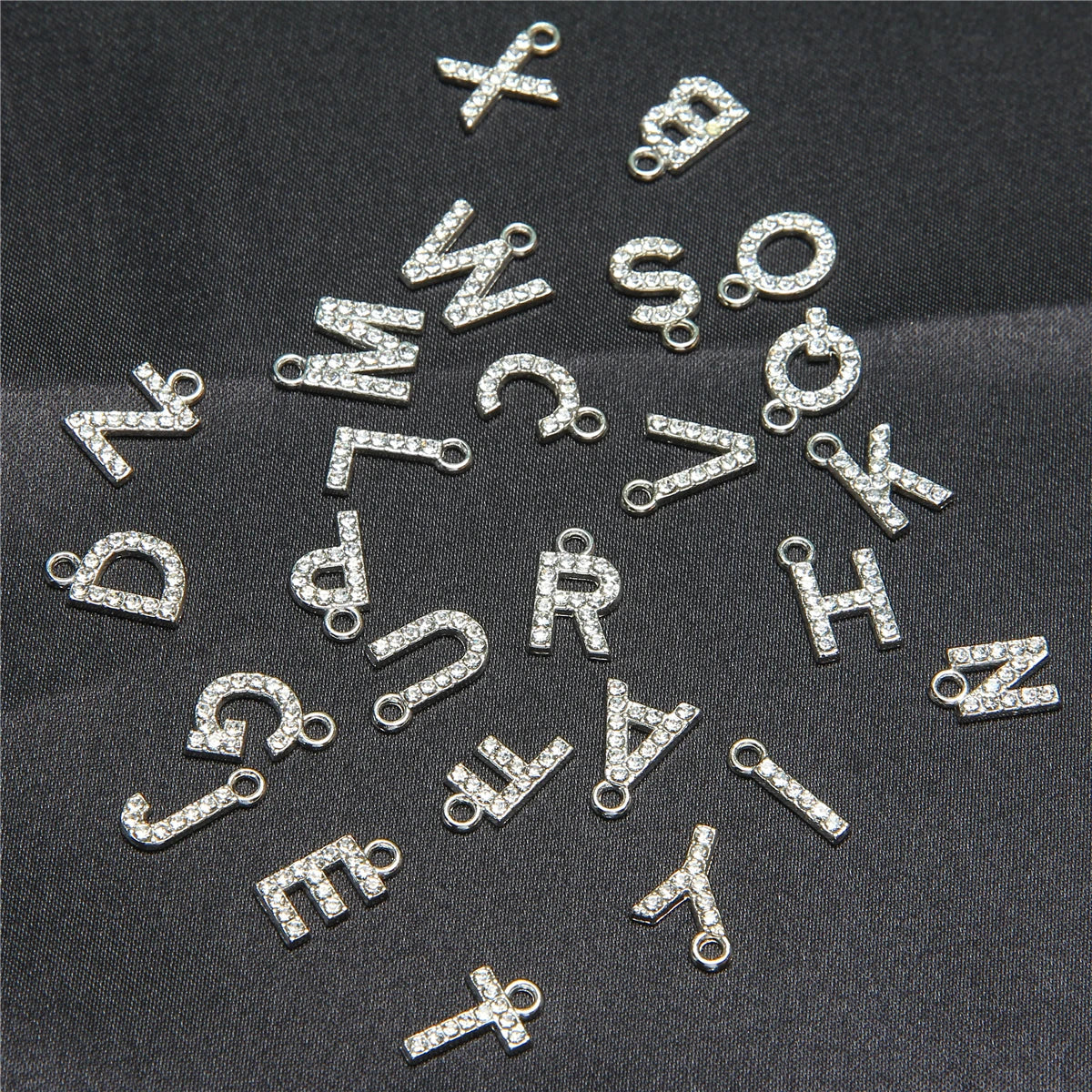 10pcs /26pcs pieces silver English letters drill metal pendant DIY fashion necklace bag pendant earrings material