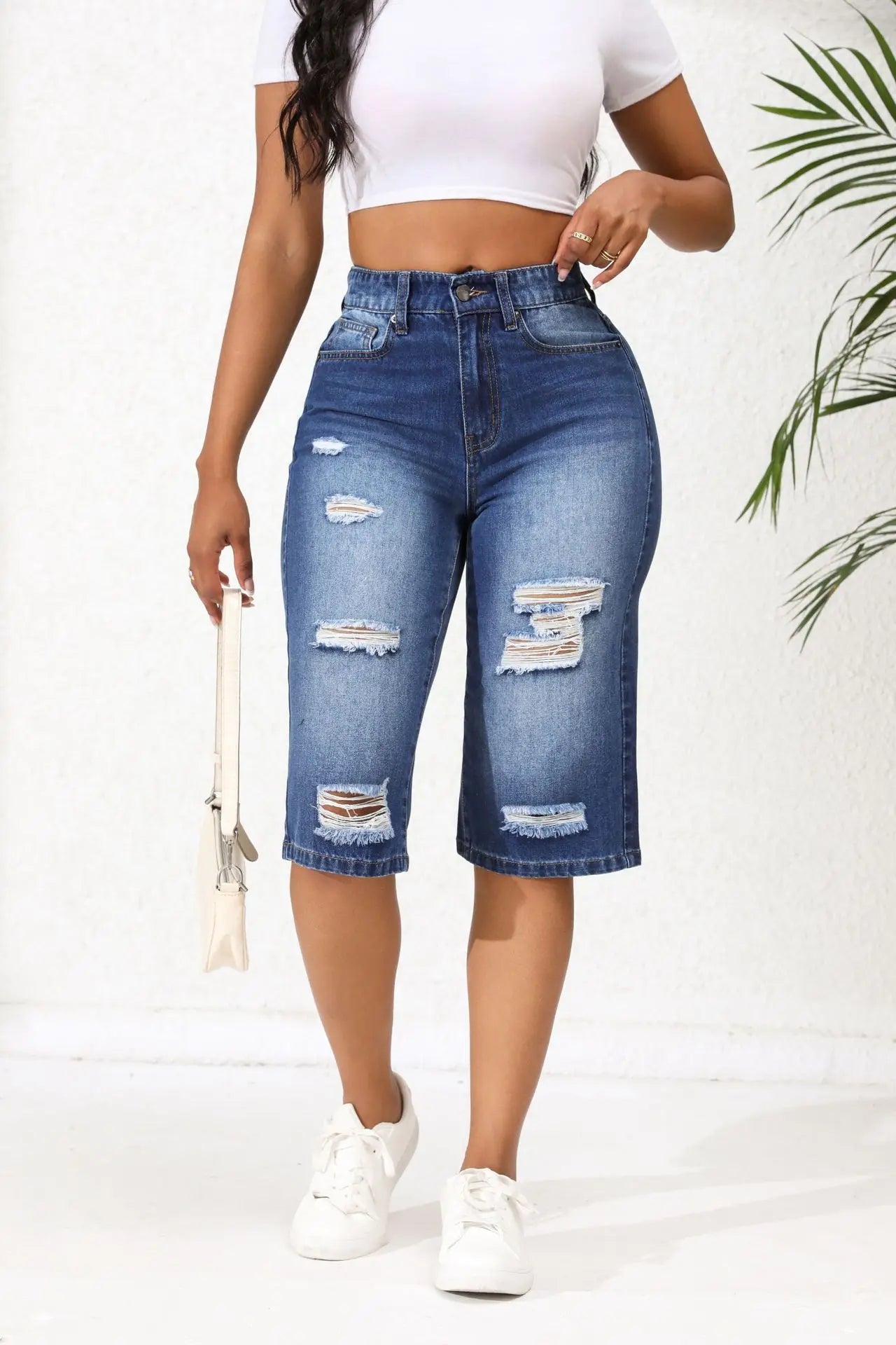 2025 Summer New Calf-Length Jeans For Women Fashion Ripped Slim Fit Butt Lift Denim Straight Legs Casual Clothing