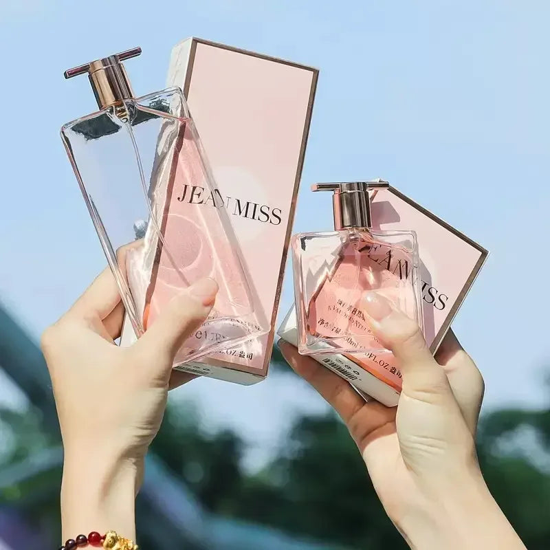 2025 Hot Sale 50ml Eau De Parfum Spray Sweet Fruit Floral Notes Long Lasting Energetic Romantic Idole Perfume for Women