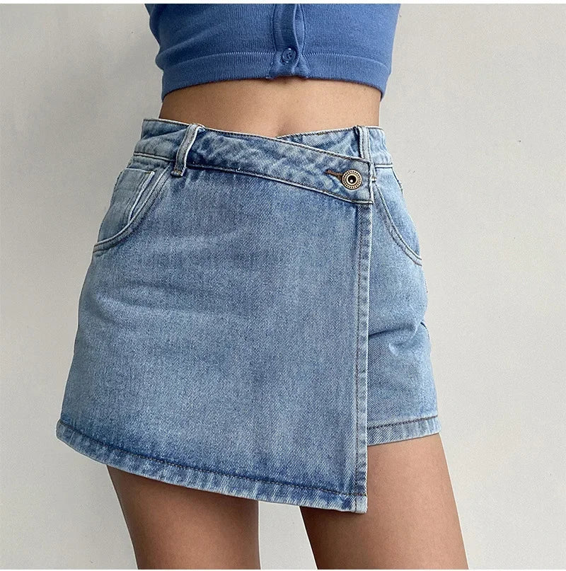 Elegant Slimming High-waisted A- line Denim Shorts Women's Summer New 2023 Light Color Two-piece Illusion Design Slim Fit