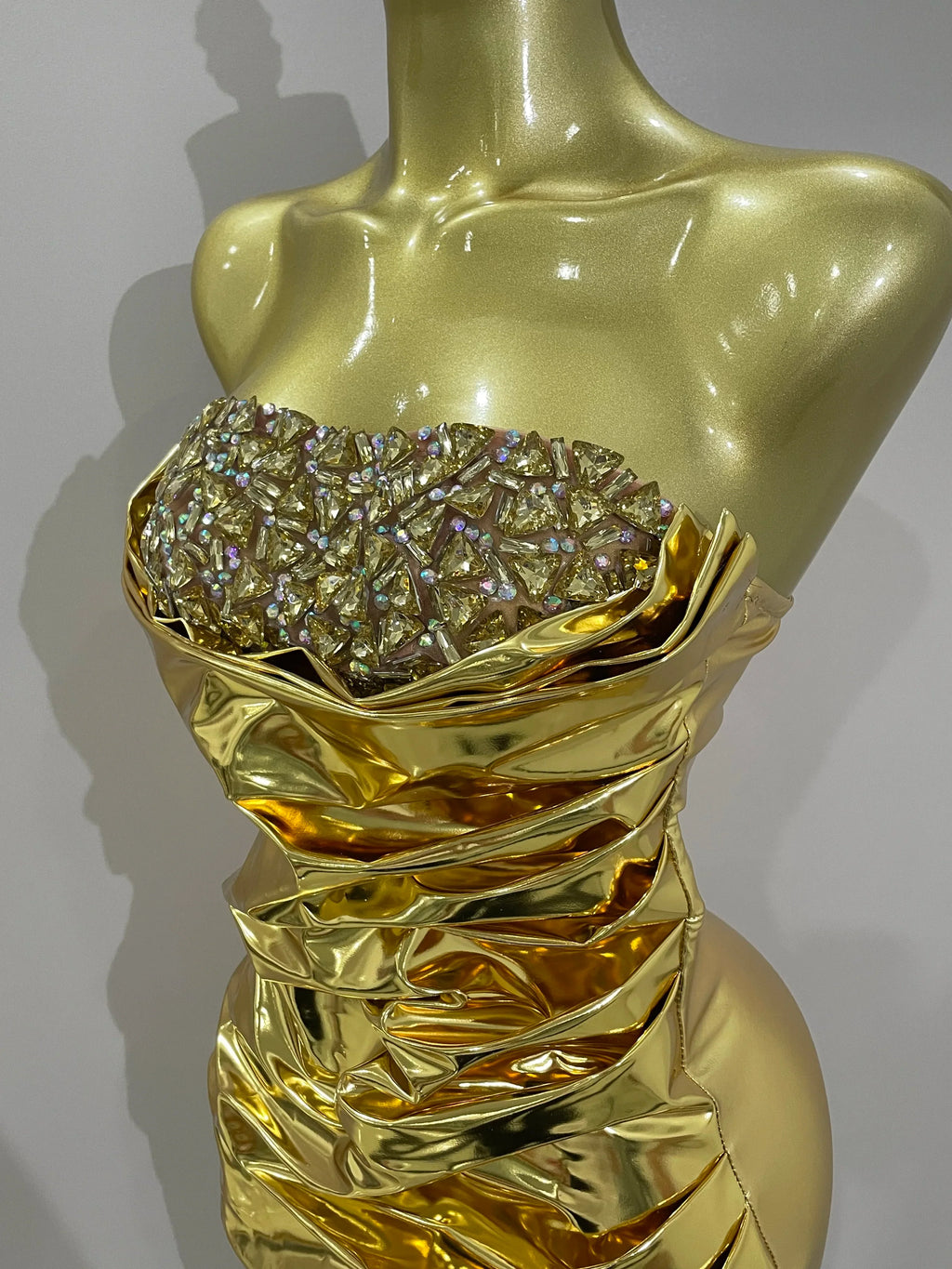 2025 New Sparkly Diamonds Crystal Sexy Mesh See Through Bodycon Mini Dress Women Birthday Party Celebrate Performance Costume