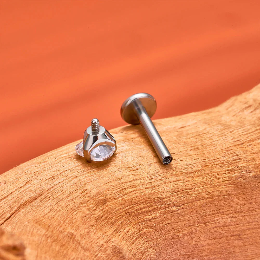 1/10PCS ASTM F136 Titanium 16G Heart CZ Threaded Labret 3mm/4mm CZ Cartilage Tragus Helix Nose Stud Piercing Jewelry