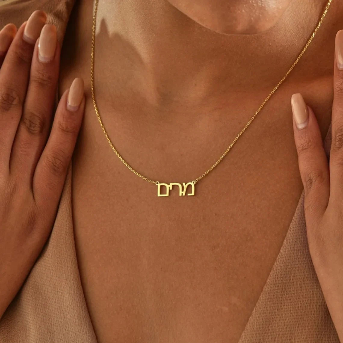 Custom Hebrew Name Necklaces For Women Personalized Hebrew Pendant Name Necklace Stainless Steel Chain Christmas Jewelry Bff