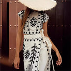 Elegant Women's Retro Printed Sleeveless Half High Neck Short Top With Vacation Style Two-piece Vestidos  For Spring/summer 2024