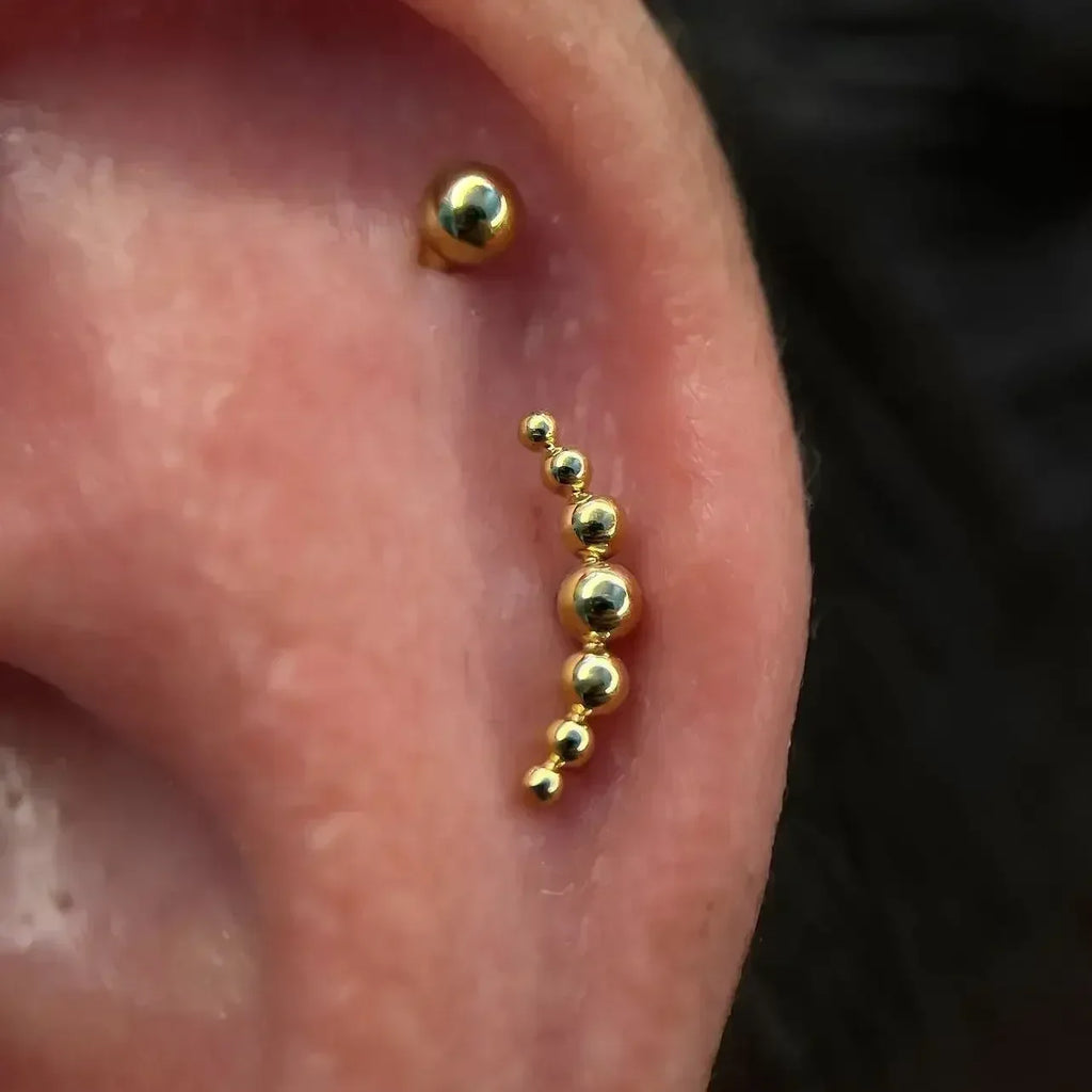 ASTM F136 Titanium Mirror Polish 7 Beads Cluster 16G Labret Cartilage Helix Conch Monroe Tragus Piercing Body Jewelry