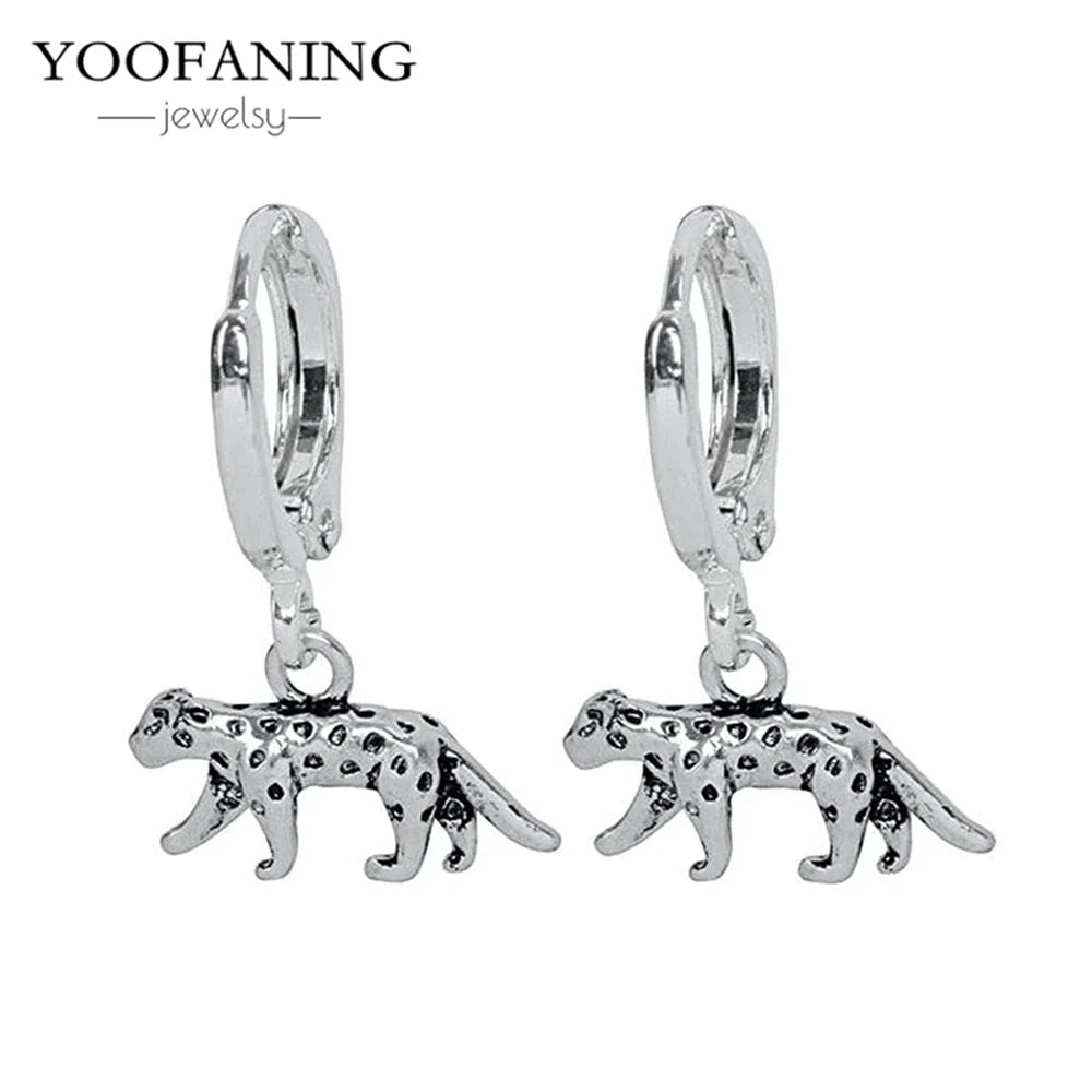 925 Sterling Silver Ear Needle Exquisite Luxury Hoop Earrings Unique Leopard Pendant Animal Design Women's Earrings Jewelry Gift