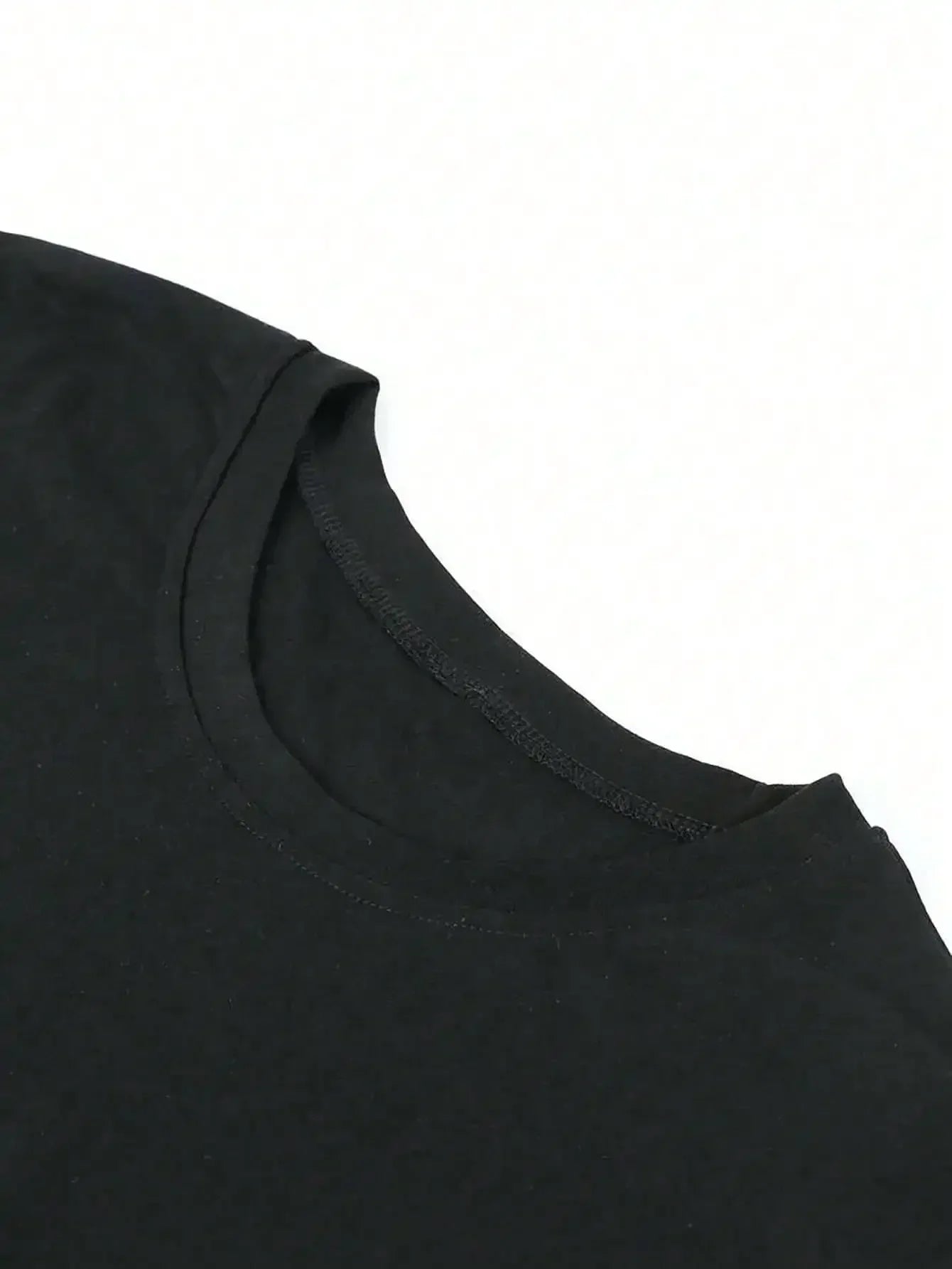 1pc Women's Plus Size Casual T-Shirt, JAWS Graphic, Round Neck, Short Sleeve, Oversized Alphabet Tee for All Seasons