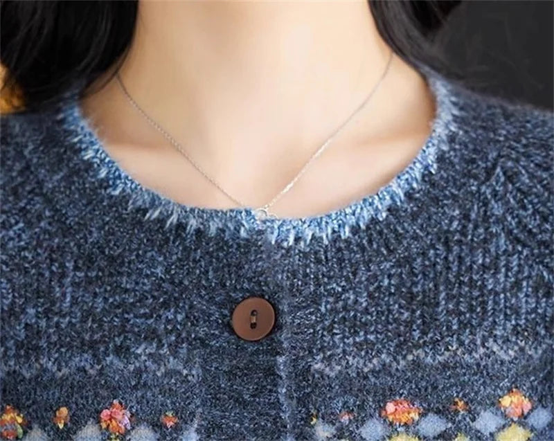 2024 New Sweater Coat Ladies Retro Jacquard Knitwear Cardigan Jacket Early Spring Autumn Western-Style Outerwear Loose Women Top