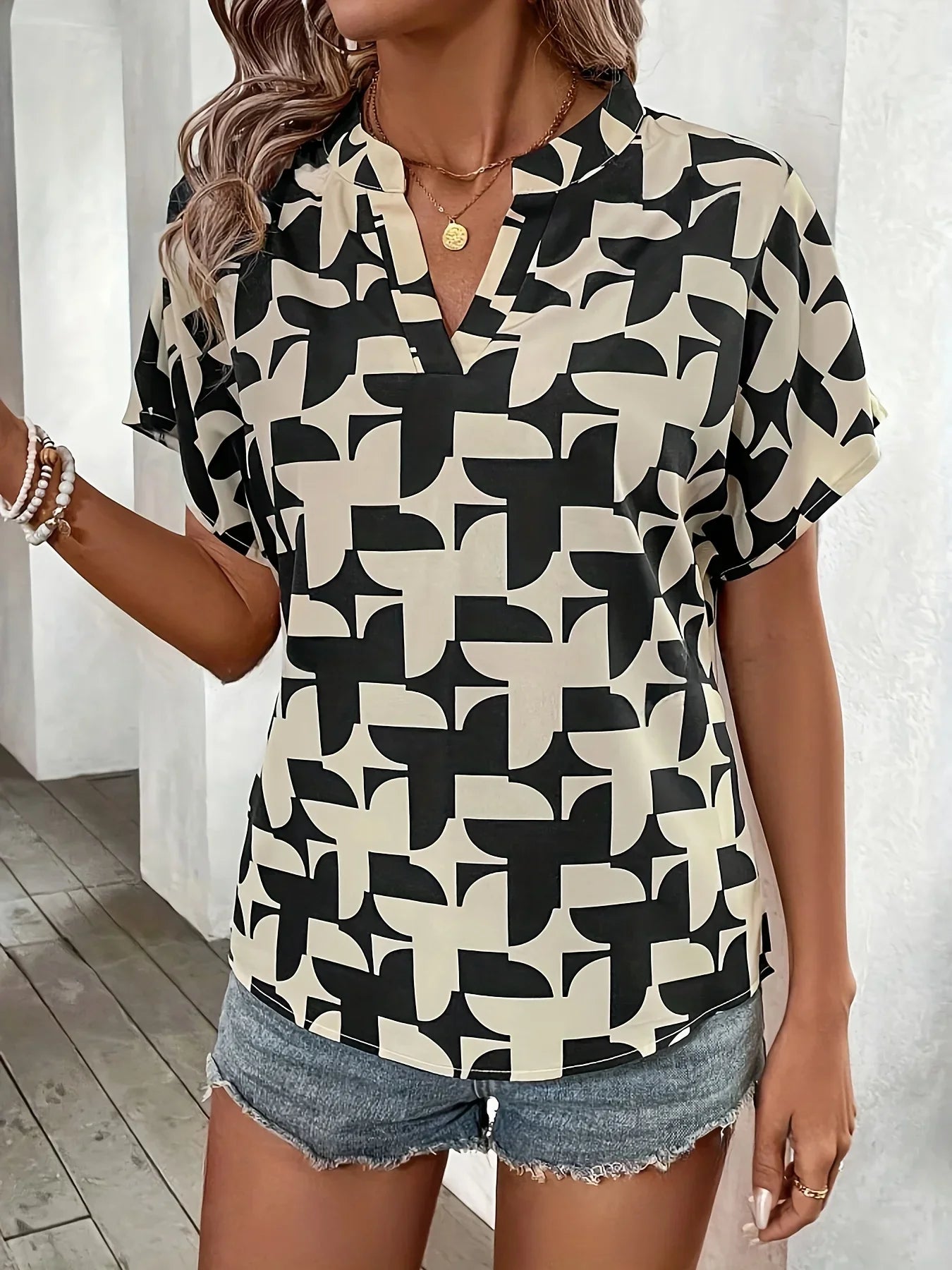 Elegant Summer Women's Print Shirt Casual Office Lady Notched V Neck Batwing Sleeve Blouses Tops