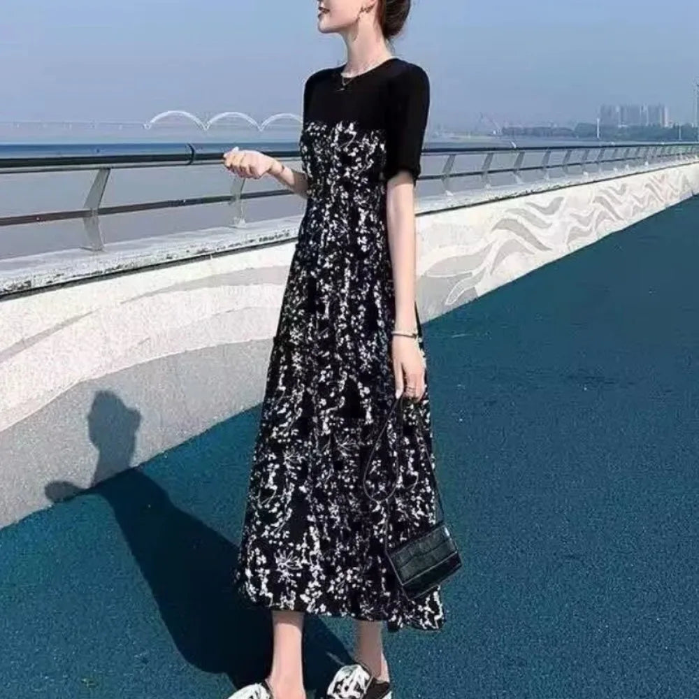 2024 New Summer Korean Version Elegant and Loose Floral Dress Short Sleeved Printed Patchwork Bandage for Women's Long Dress