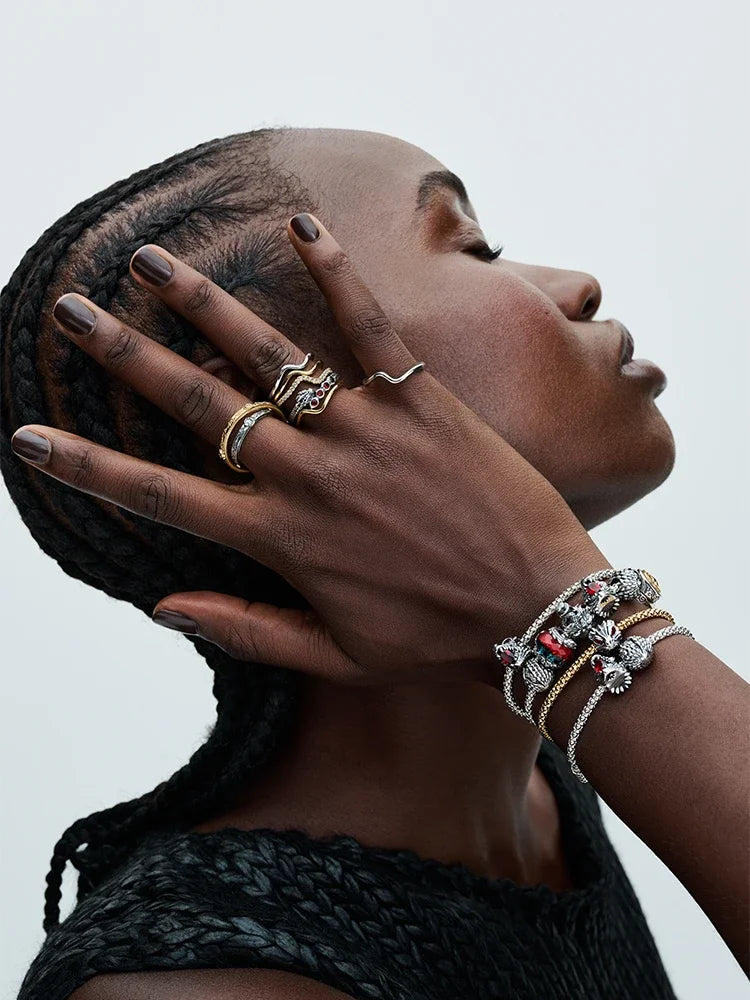 2024 Disney Mickey Sparkling Eternity  Dragon Crown Women's ring wedding vintage Accessories Fit Pandora 925 Original Bracelets