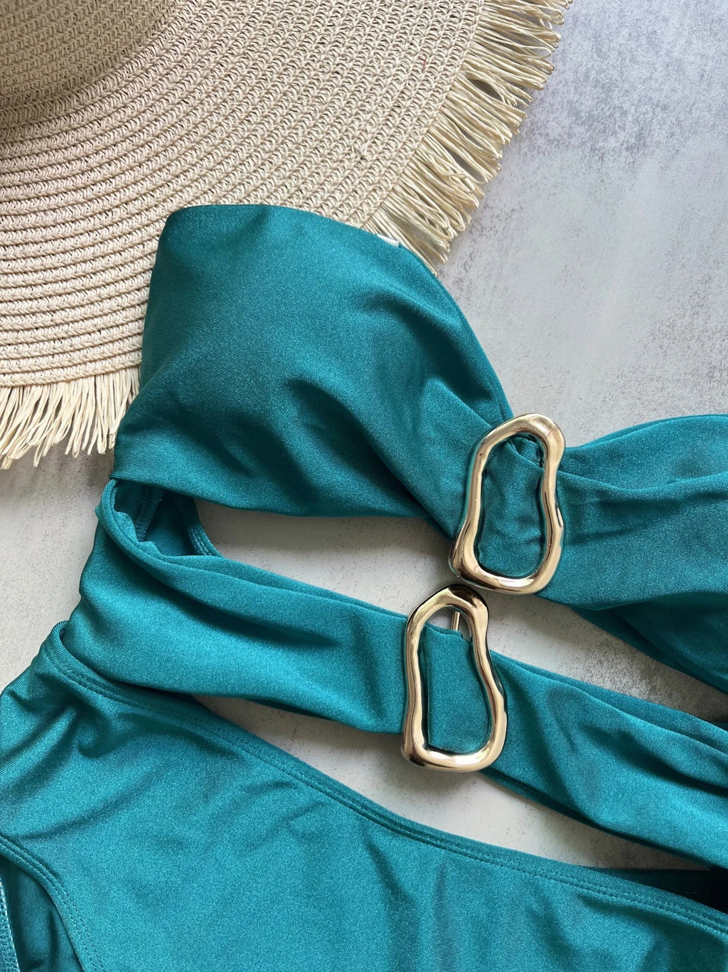 3 Colors Sexy Metal Rings Cut Out Women Swimwear One Piece Swimsuit Female Bandeau High Leg Cut Bather Bathing Suit Swim B022D