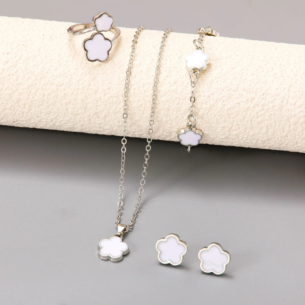 5pcs Lucky Five-petal Flower Women's Jewelry Set, Fashion Flower Bracelet + Necklace + Earrings + Bracelet + Ring Set, Birthday