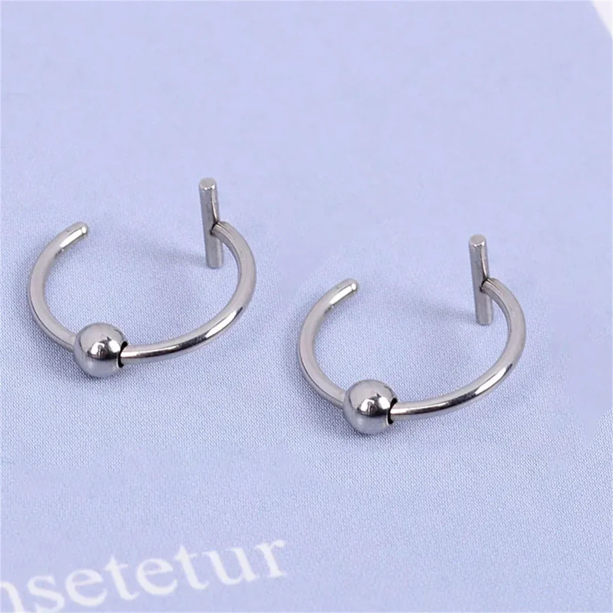 2/4Pcs 18G 316L Stainless Steel Fake Lip Rings for Women Men,  Fake Septum Nose Ring Clip On Lip Ring Fake Piercing Jewelry
