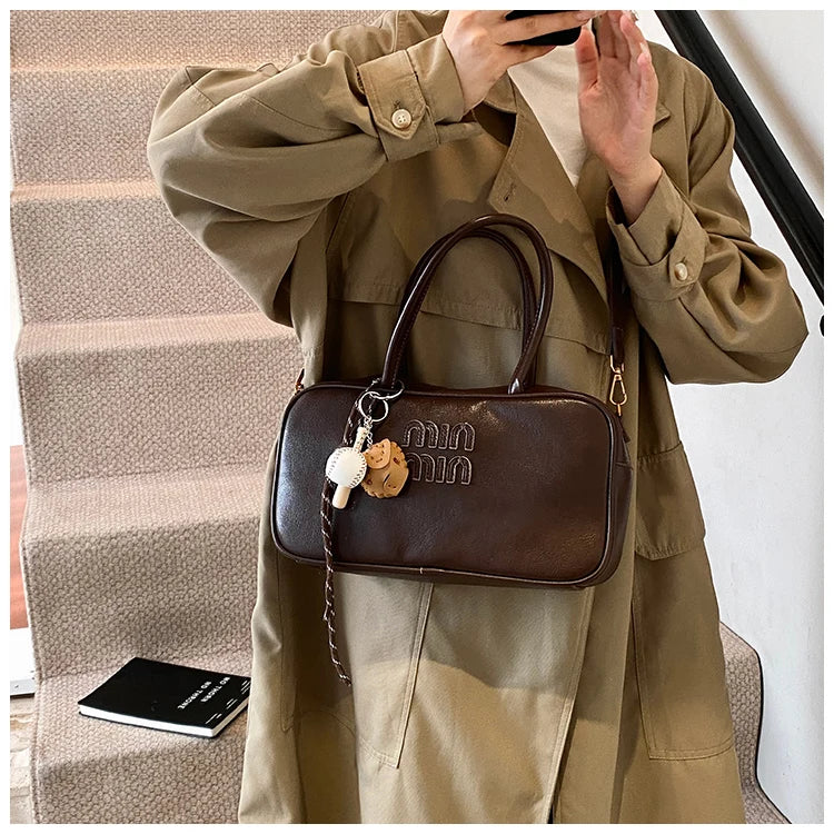 2025 new high-end luxury designer Boston handbag female niche retro fashion all-match pillow bag shoulder messenger bag trend
