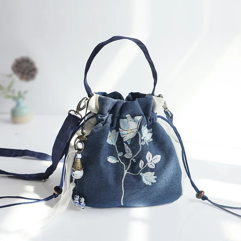 Chinese Style Women's Drawstring Bag Vintage Flower Embroidery Hanfu Handbag Street Fashion Girls Bucket Shape Shoulder Bag