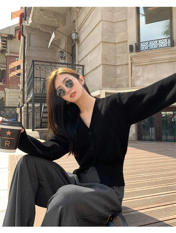 AOSSVIAO Knitted Casual Cardigan 2025 Autumn Winter Elegance Solid Color V-neck Sweater Unique and Niche Slim Fit Tops